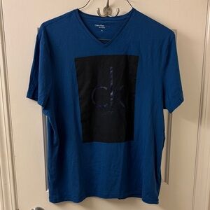 Calvin Klein Men's V-Neck Blue Tee with Black Logo